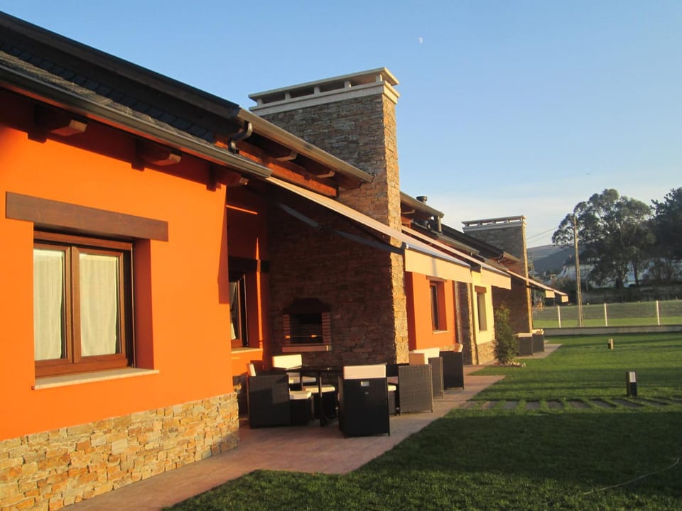 APARTAMENTOS FONTE VILLAR Apartment hotel in Asturias