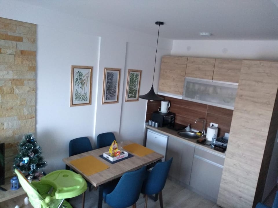 Pčelica L15 Milmari Apartment in Serbia