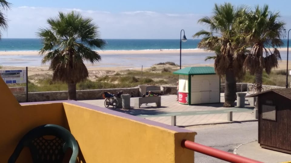 APARTAMENTO VISTA MAR LA TORTUGA Apartment in Costa de la Luz