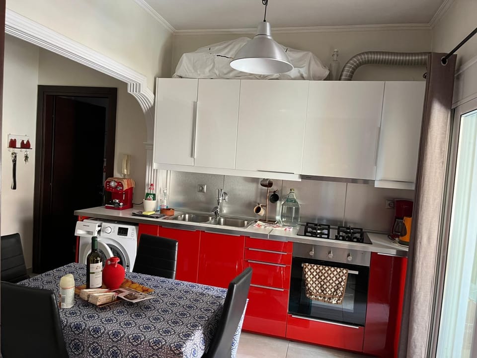 Kitchen or kitchenette, stove