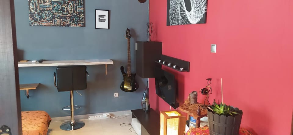 TV and multimedia, Seating area