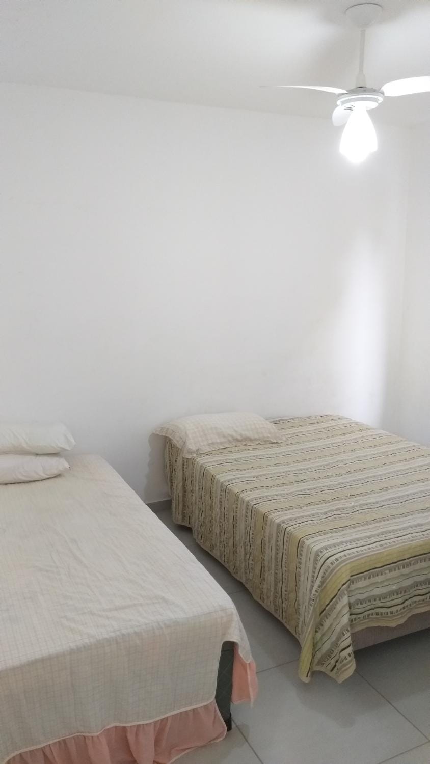 Apto térreo praia Boracéia com 2 WC e wifi gratis! Apartment in Bertioga
