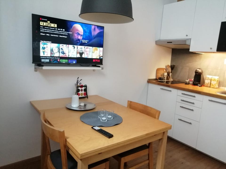 My Nest, 5 minutes to the Dragon Bridge Apartment in Ljubljana