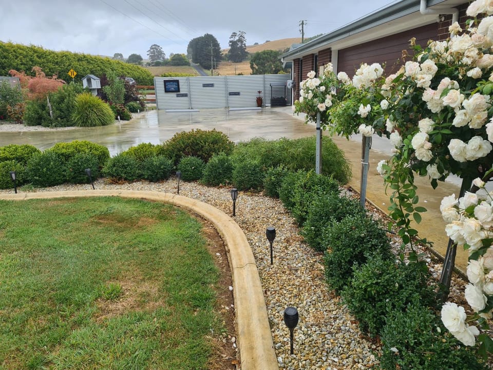 Kadi House - Unit 1 Apartment in Wynyard