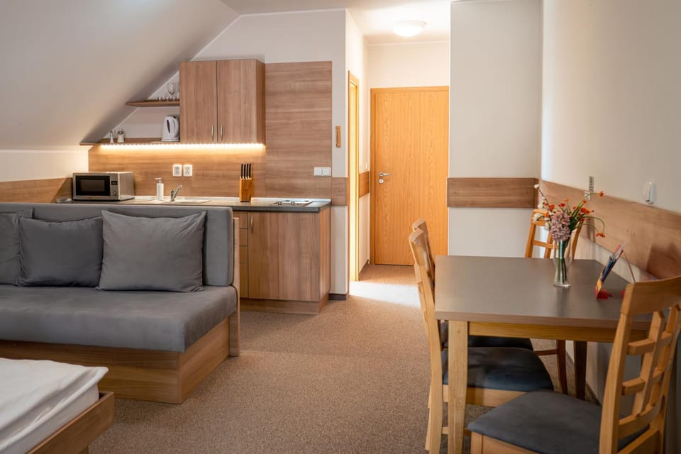 Kitchen or kitchenette, Living room, Dining area