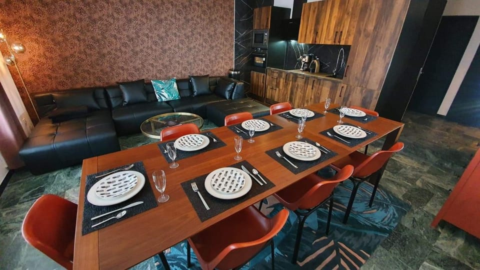 Vue Magic Muzelle sur terrasse Sud Confort top pres pistes parking central Apartment in Les Deux Alpes
