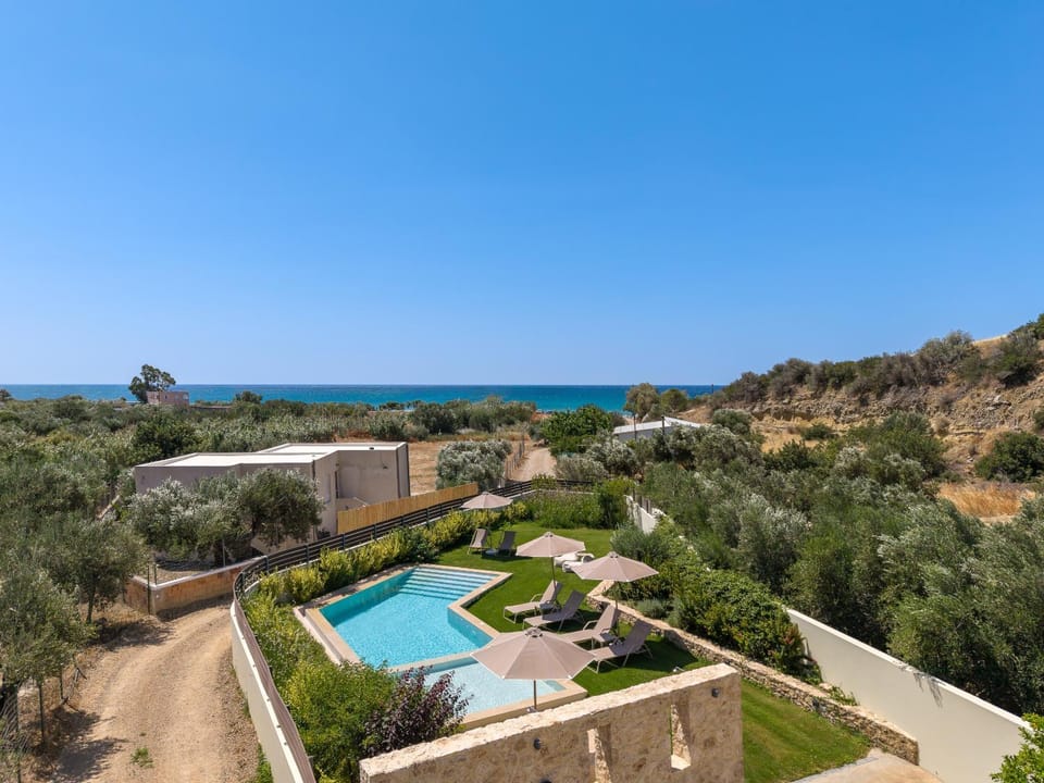 Sea view, Swimming pool