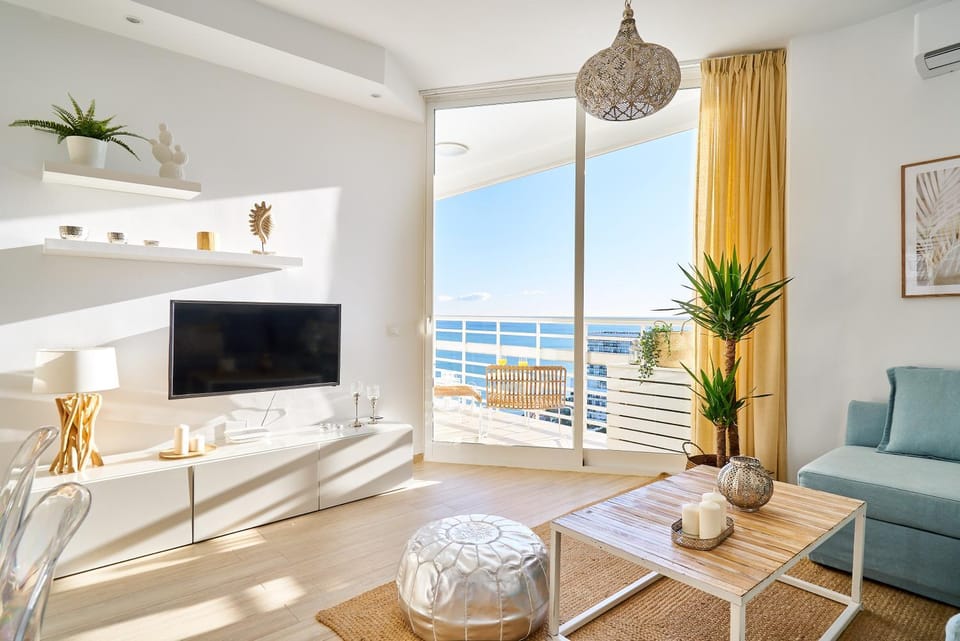 SUNSET BEACH Charming apartment with jacuzzi Apartment in Torremolinos