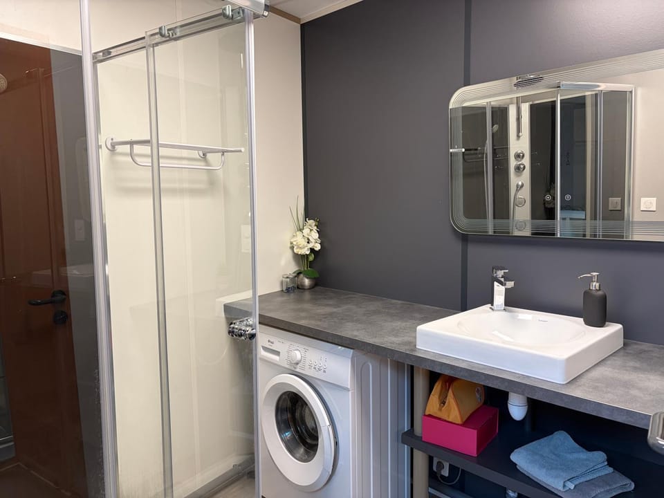 Appart'Hôtel Bugey Apartment in Auvergne-Rhône-Alpes