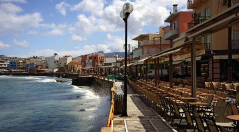 Restaurant/places to eat, Neighbourhood, Beach