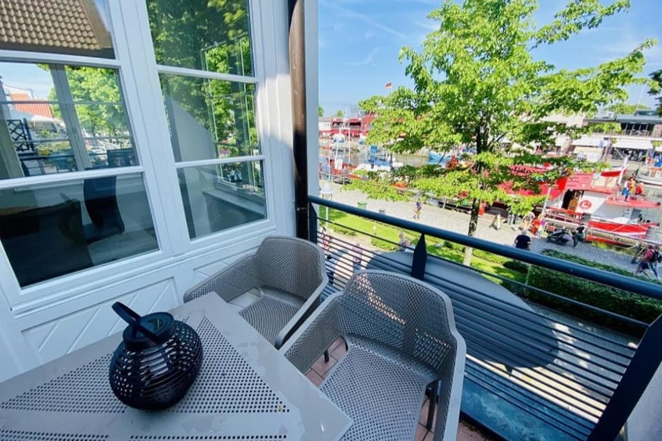 Traffic, direkt am Alten Strom Apartment in Mecklenburg-Vorpommern, Germany