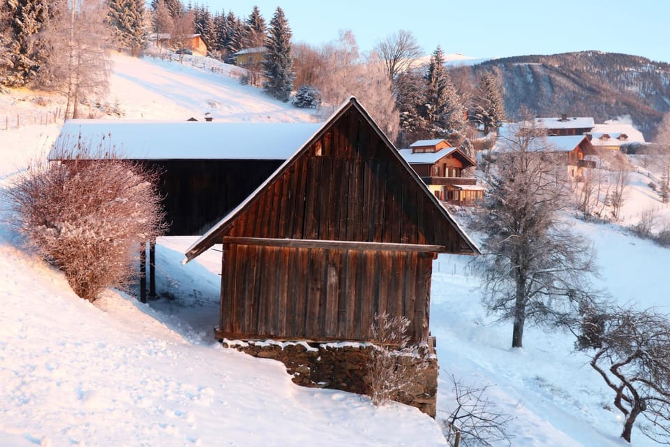 Neighbourhood, Natural landscape, Winter
