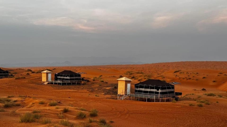 Sunrise Desert Local Private Camp Luxury tent in Oman