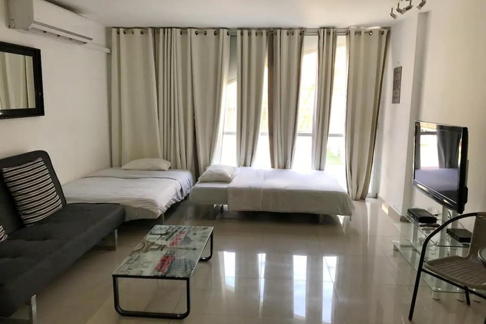 Bed, Living room, Photo of the whole room
