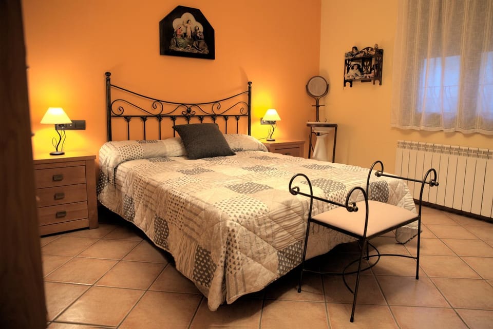 Cal Carreró House in Catalonia