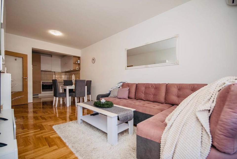 Harmonija 3 Apartment in Dubrovnik-Neretva County