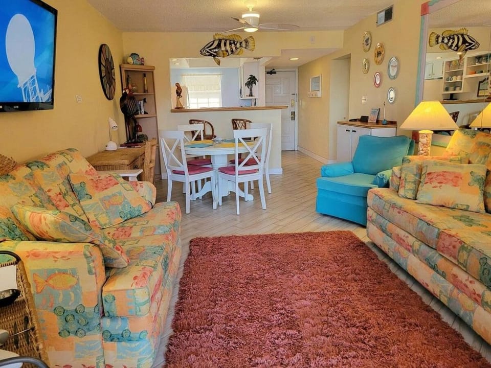 502 - Panoramic View to the East and South Apartment in Edgewater