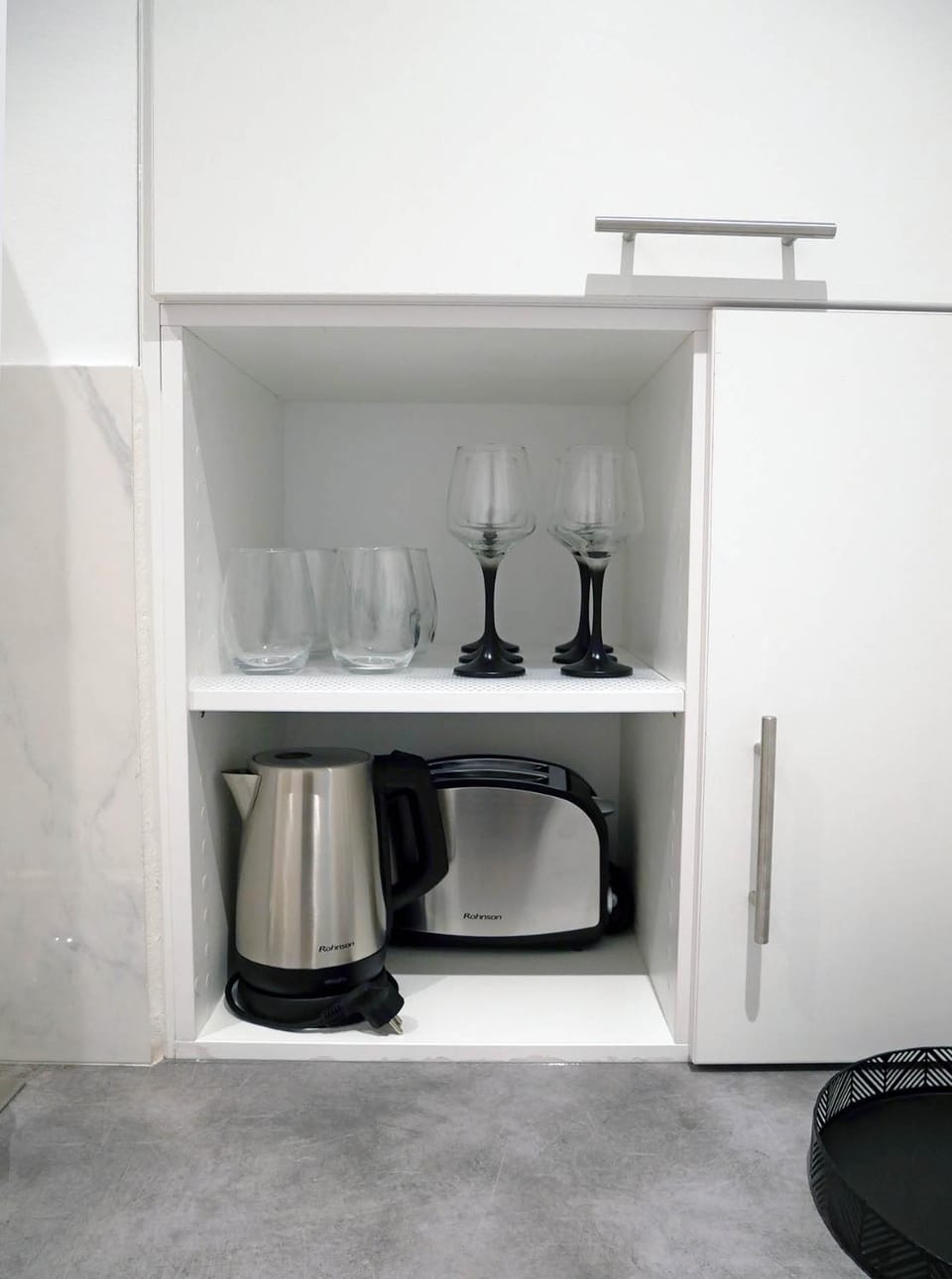 Coffee/tea facilities