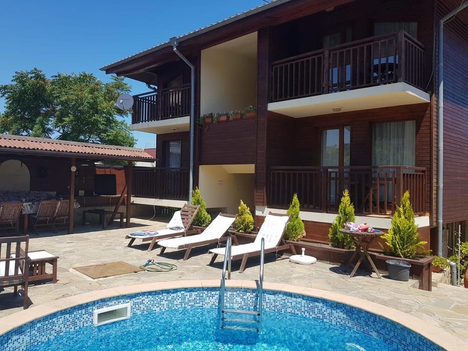 Beach, Swimming pool