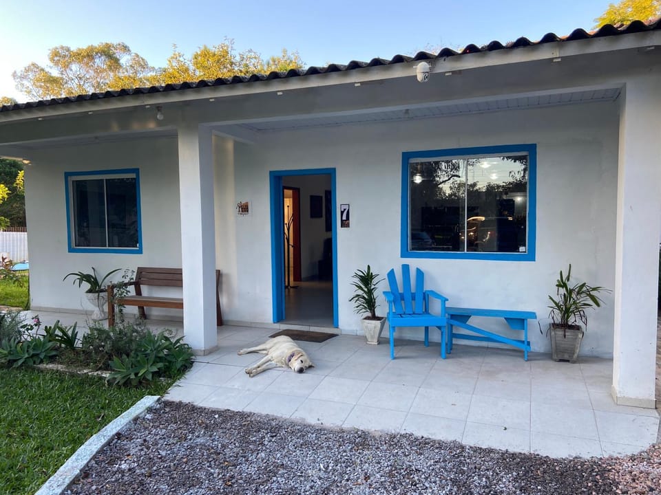CHALÉS DO VÔ LÉRIO/TORRES-RS Chalet in State of Rio Grande do Sul