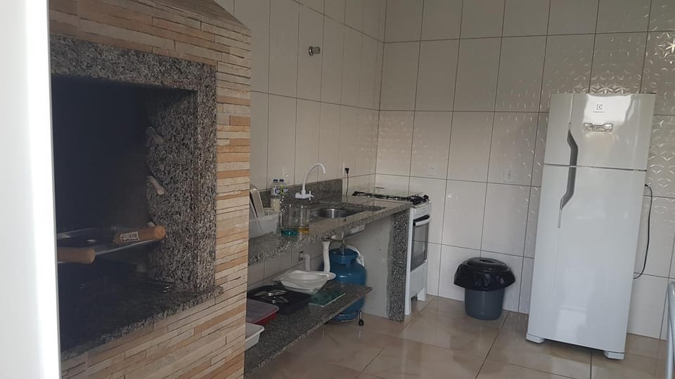 BBQ facilities, Kitchen or kitchenette, minibar, oven, stove