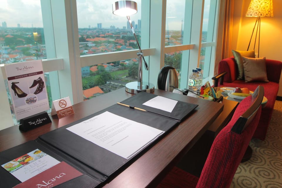 View (from property/room), Seating area