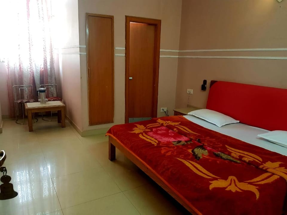 Hotel Queen Hotel in Uttarakhand