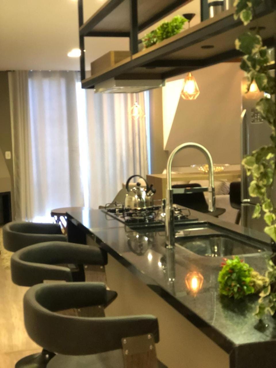 Kitchen or kitchenette, Seating area