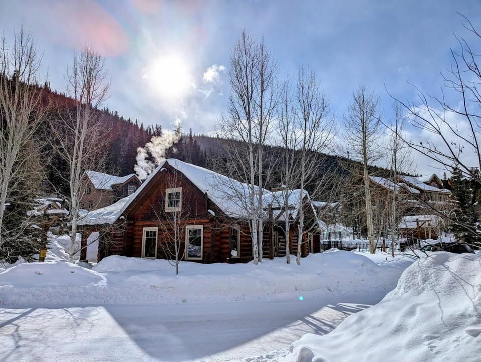 Settlers Creek 6517 by SummitCove Lodging in Colorado House in Keystone