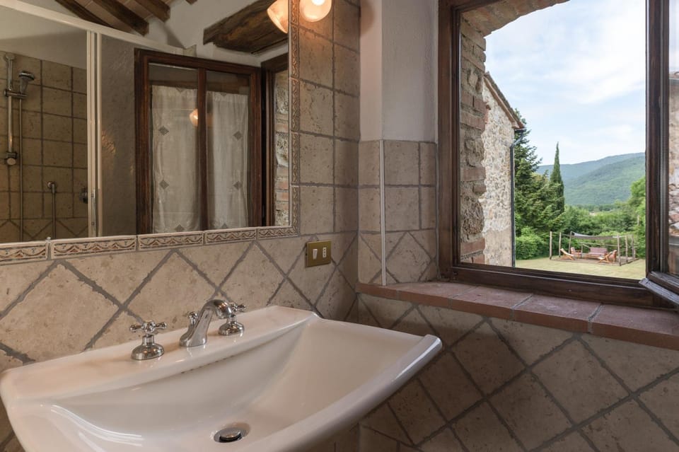Bathroom, Bedroom