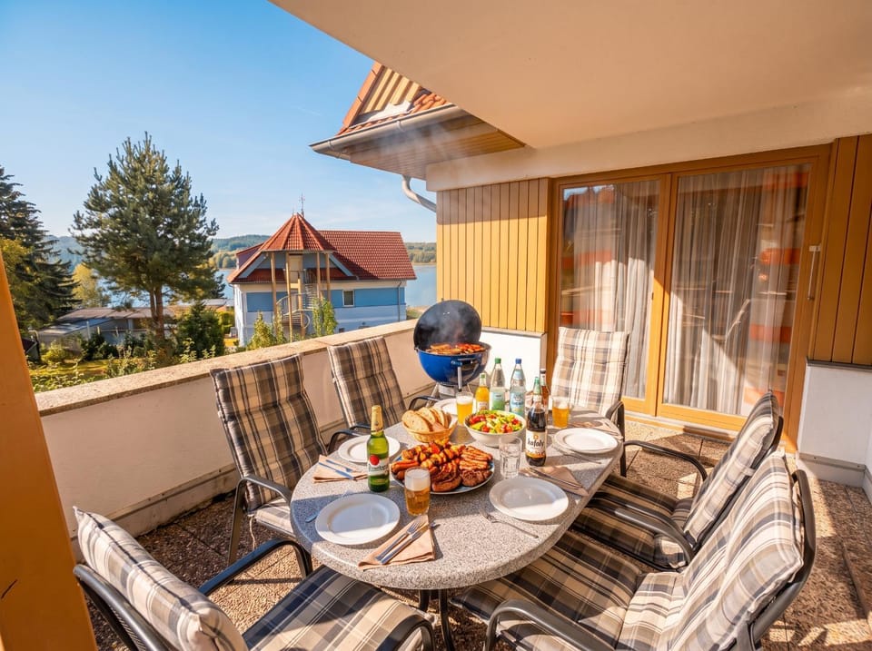Natural landscape, View (from property/room), Balcony/Terrace, Seating area