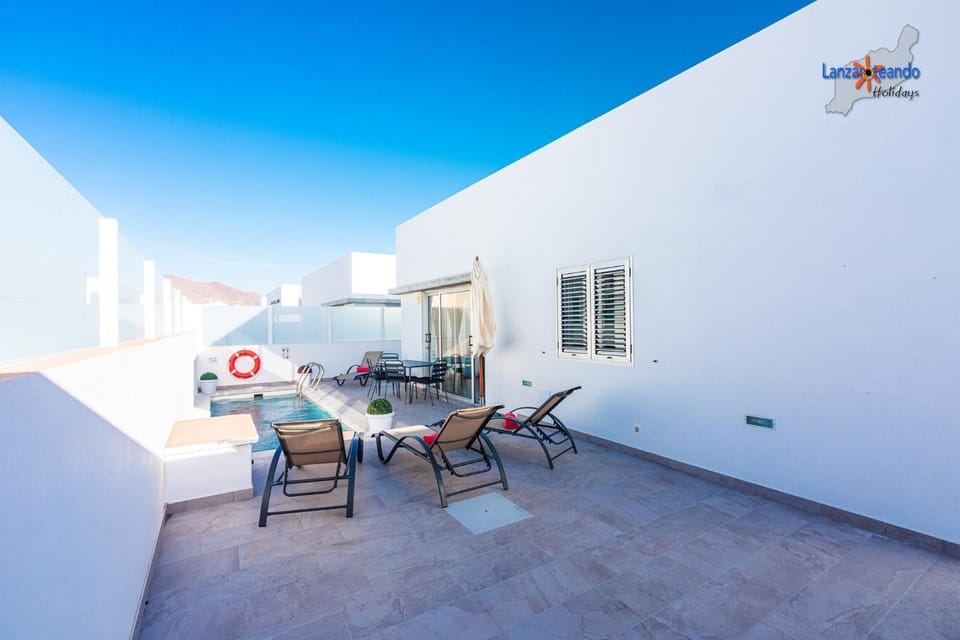 Patio, Balcony/Terrace, Swimming pool