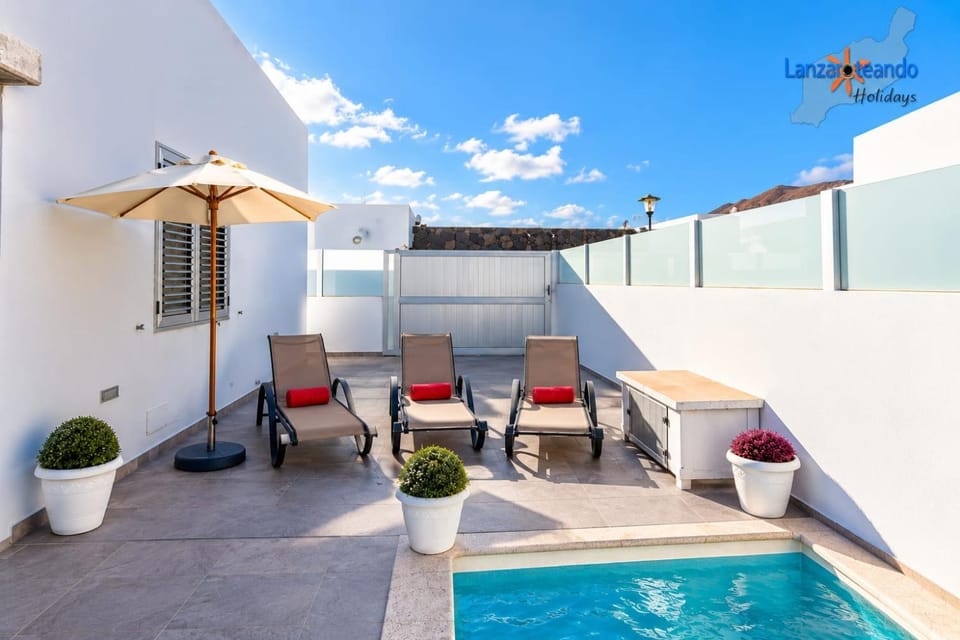 Casa Telda Aircons&barbeque VV Villa in Playa Blanca