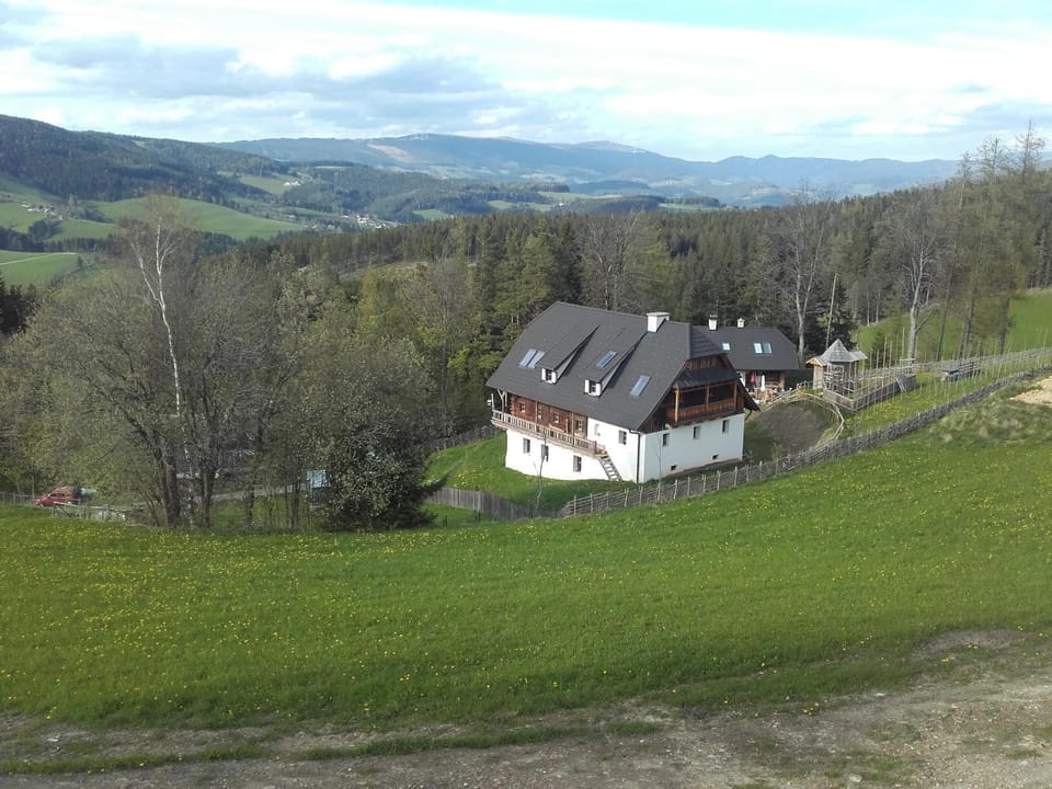 Chalet Teufelsteinblick House in Styria