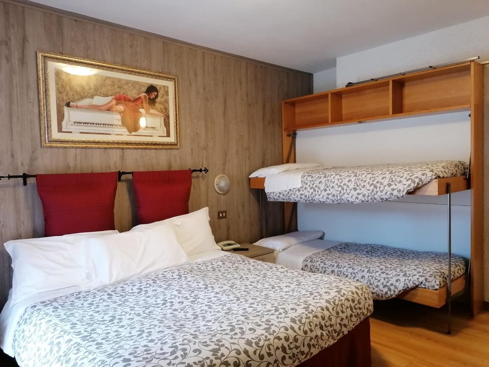 Albergo Sella - Monte Amiata Hotel in Tuscany