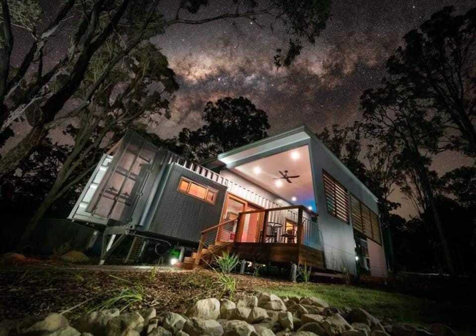 Property building, Night