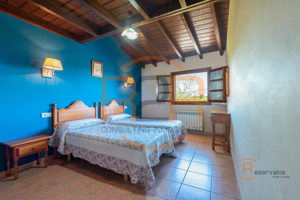 Casa Rural La Indiana I y II Country House in Cantabria