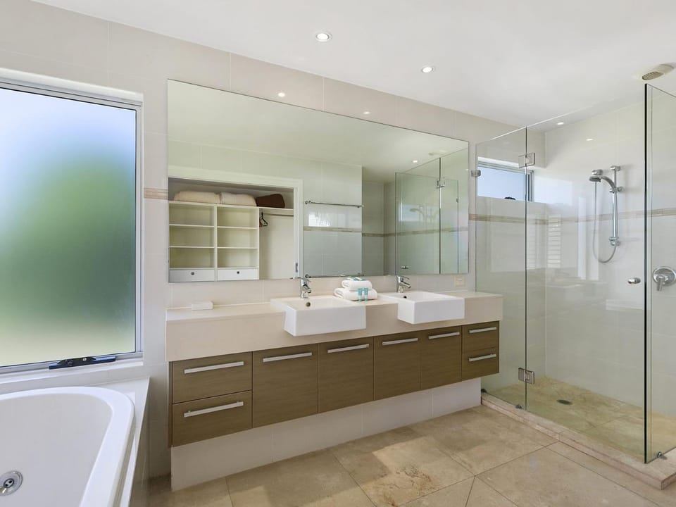 Shower, Bathroom, Bath