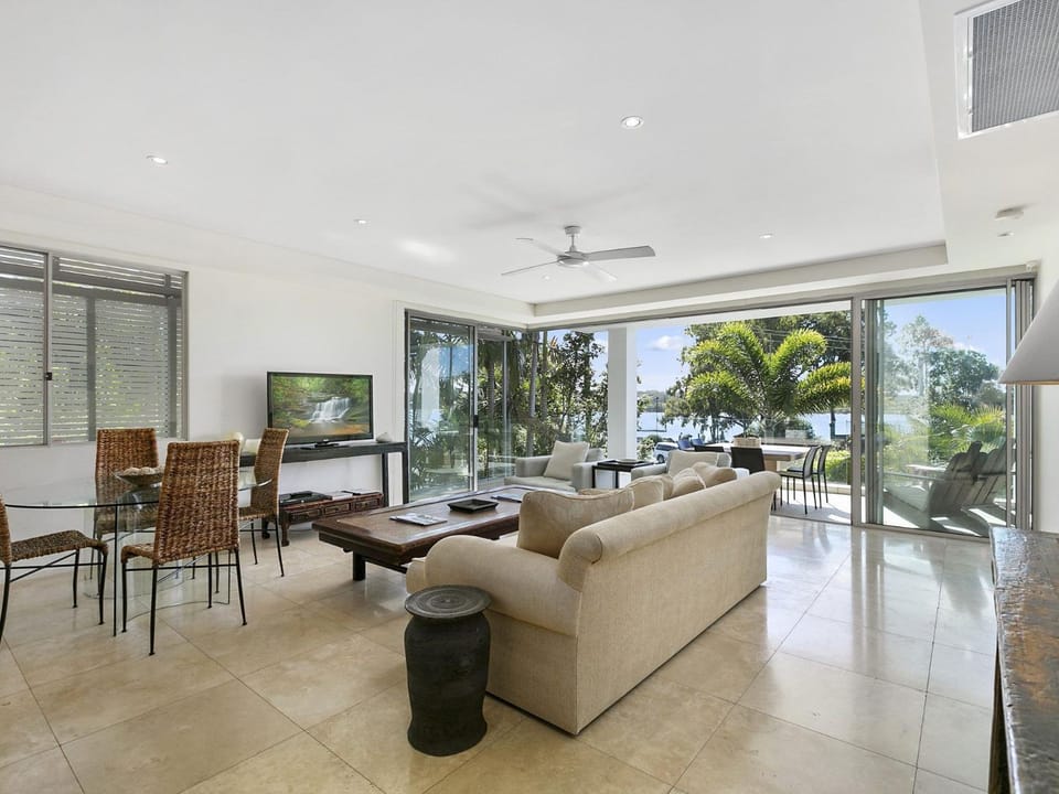 Balcony/Terrace, Living room