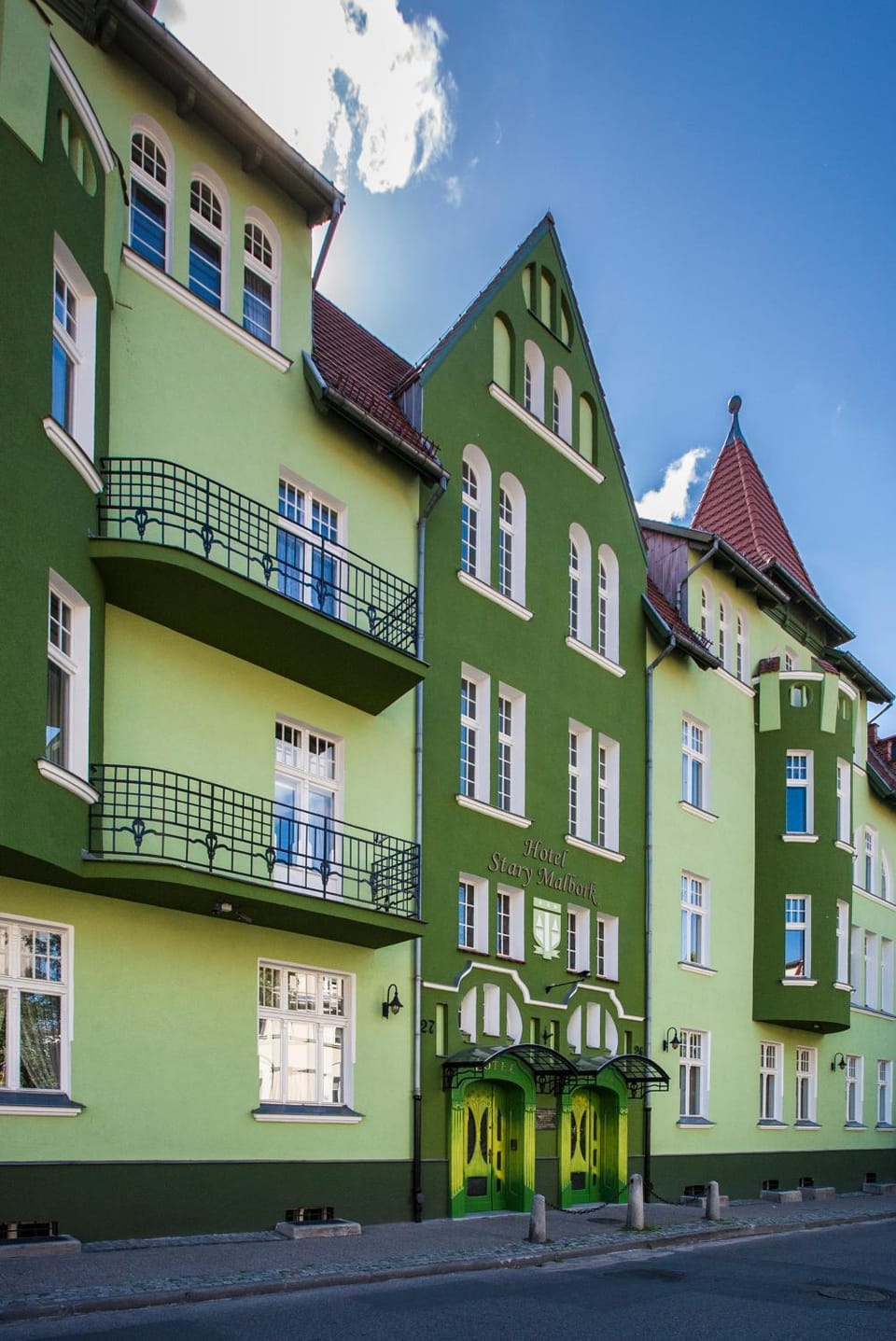 Property building, Facade/entrance