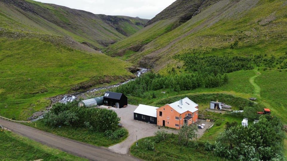 Property building, Natural landscape, Bird's eye view, Mountain view