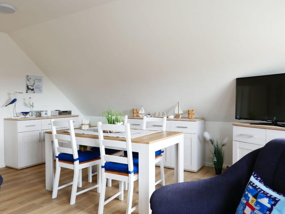 BUUS10101-FeWo-an-de-Bohnscheen Apartment in Ostholstein