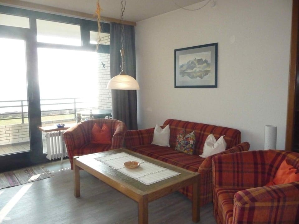 STHS79125-FeWo-Oostseebreker Apartment in Ostholstein