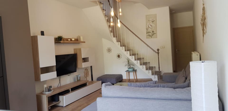 Aux bains de la Semois House in Wallonia, Belgium