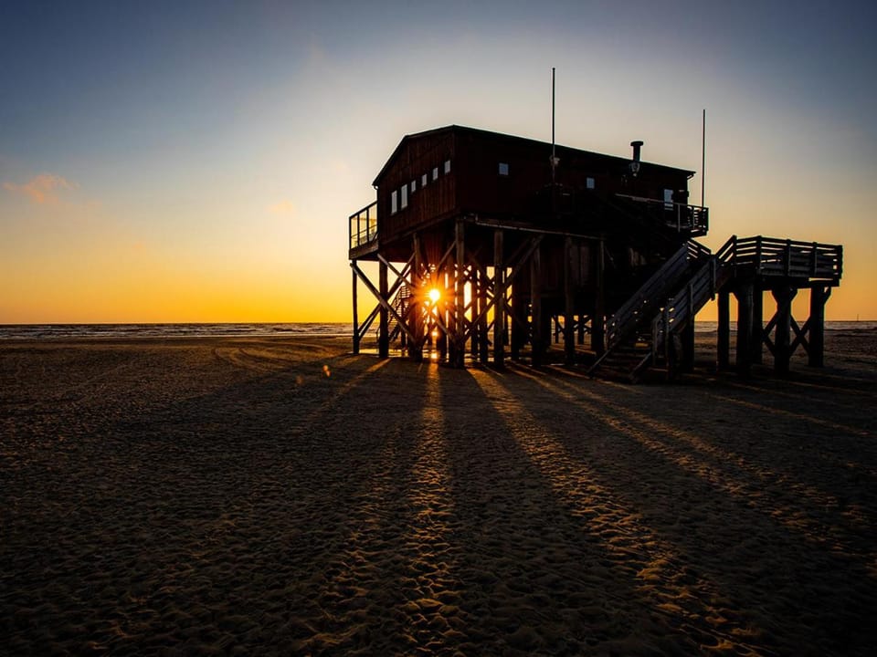 Pfahlbau, Ferienwohnung für 4 Personen - Erwachsene oder Kinder - in DE FEERJENHUSEN am Haubarg von Vollerwiek, Fertigstellung April 2020 Apartment in Nordfriesland