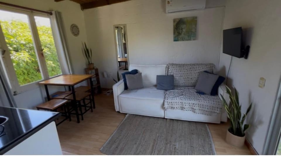 Adorable microcasa a 4km del centro de Maldonado y de playa mansa, en barrio muy tranquilo! Apartment in Maldonado Department, Uruguay