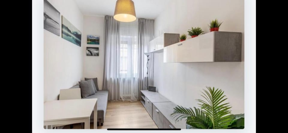 Queen East Verona apartments Apartment in Verona