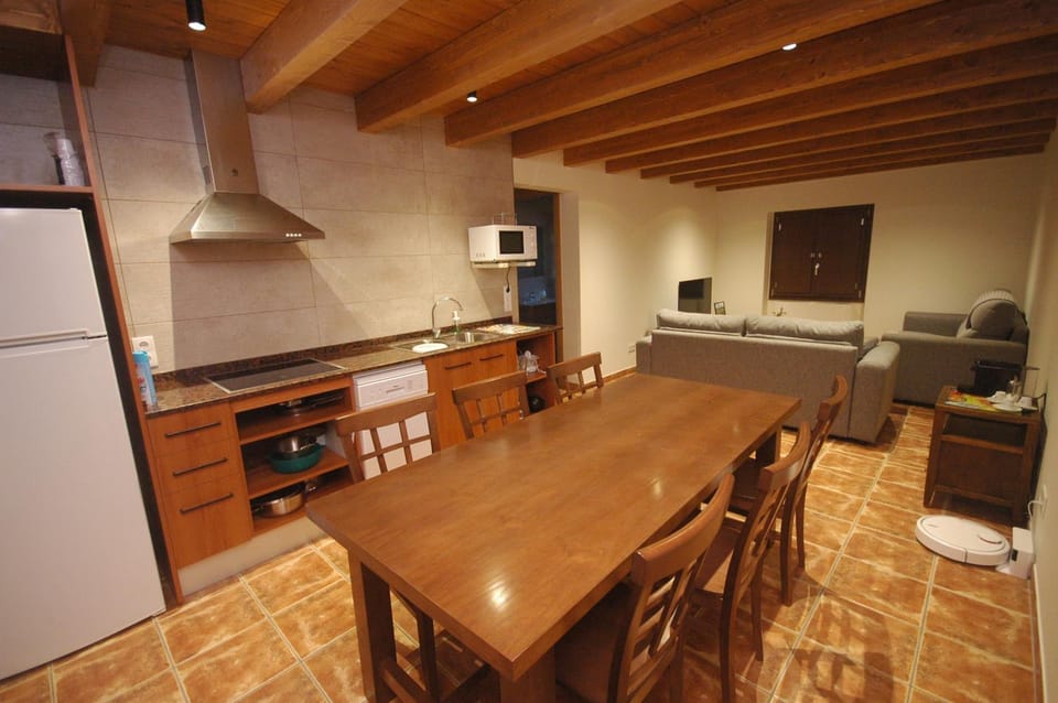 Torre del mig Apartment in Catalonia