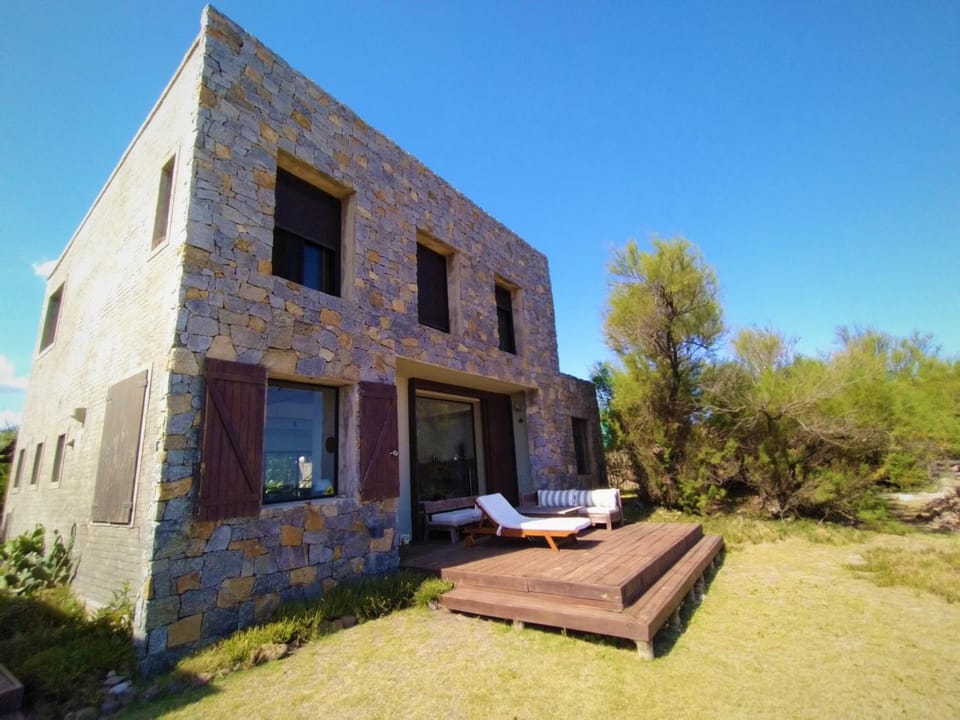 Off site, Garden