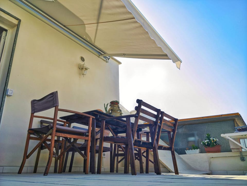 Patio, Balcony/Terrace